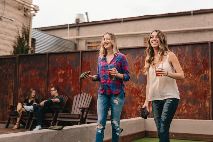 Five Networking Tips to Embrace the Awkward and Connect with Ease Five Networking Tips to Embrace the Awkward and Connect with Ease