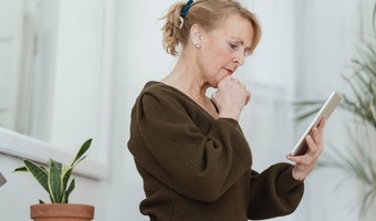 Stuck in Career Transition? Your Type of Imposter Syndrome May Be Holding You Back.