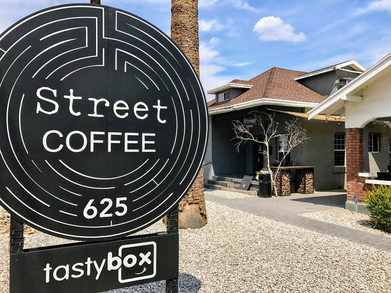 Casual Coffee Meetup Downtown Phoenix Ellevate