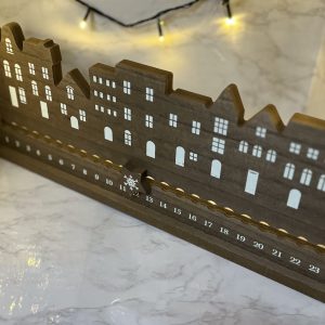Calendario de adviento madera