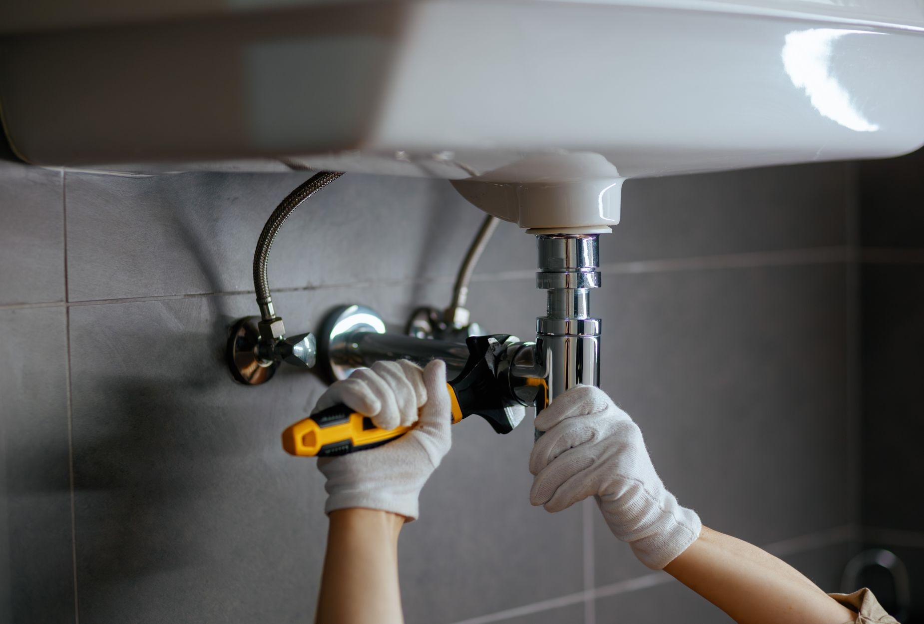 Looking for Licensed and Certified Plumbing Professionals?