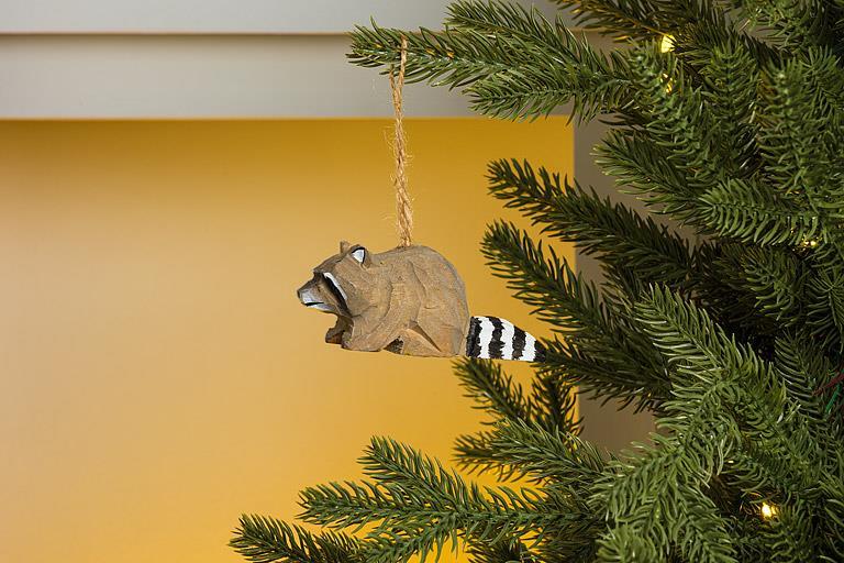 Raccoon Carved Ornament-3.5