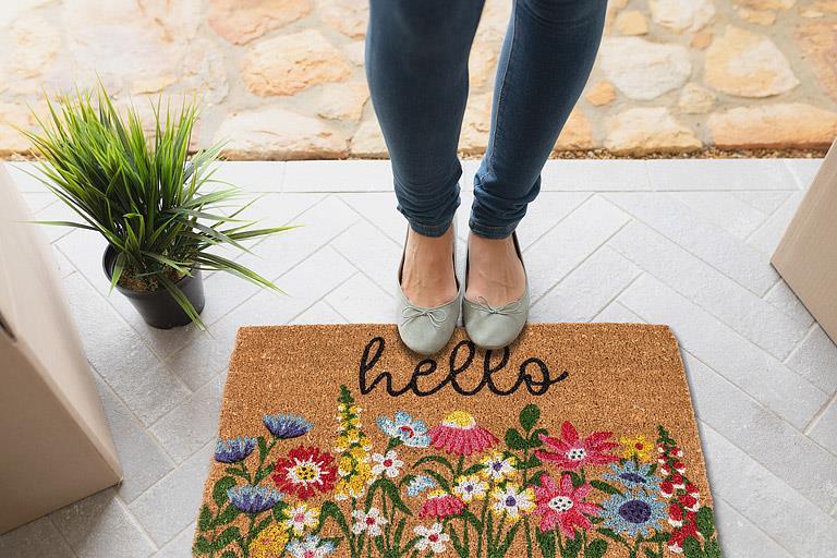 Bright Floral hello Doormat-18x30