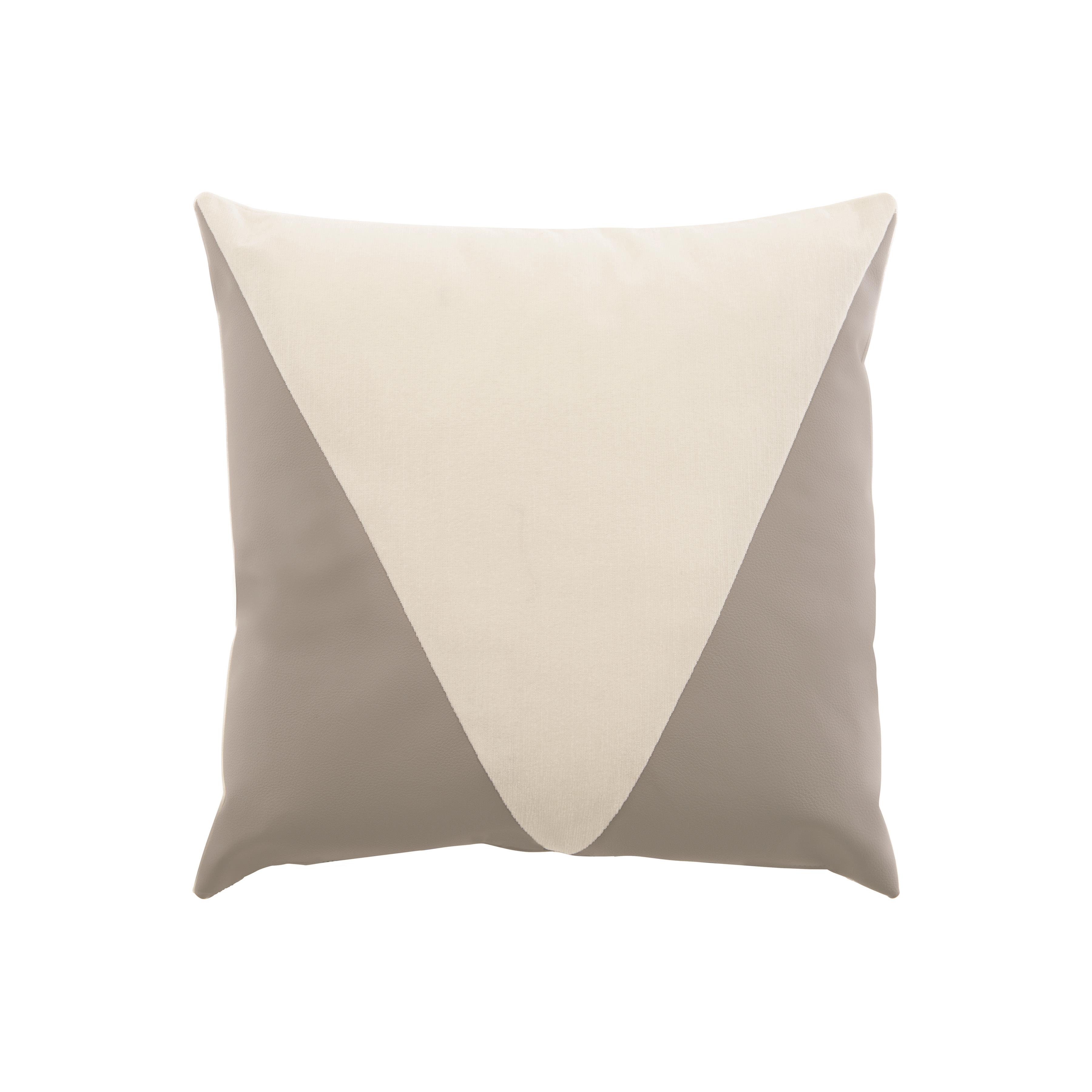 Outdoor Throw Pillow