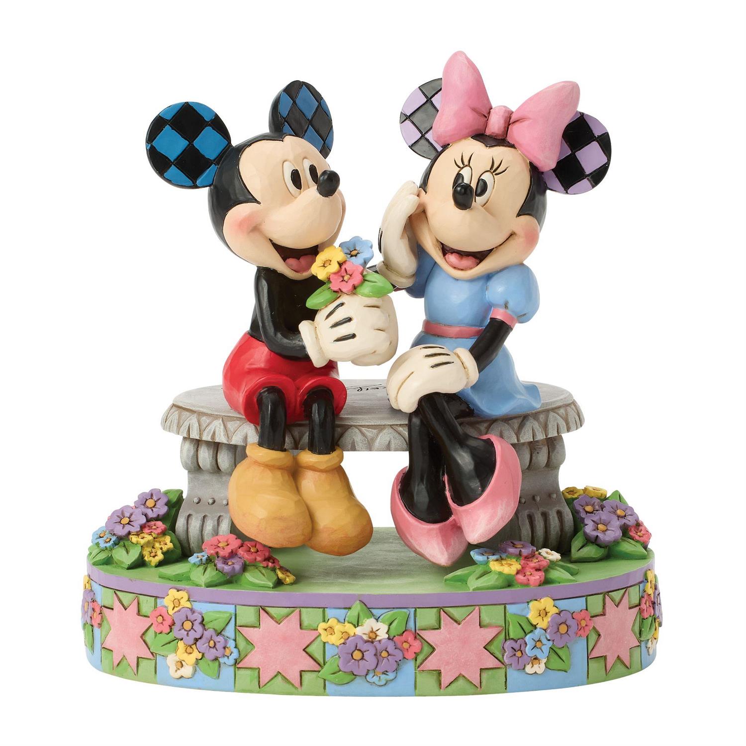 6017845 | DSTRA Fig Mickey Minnie Spring