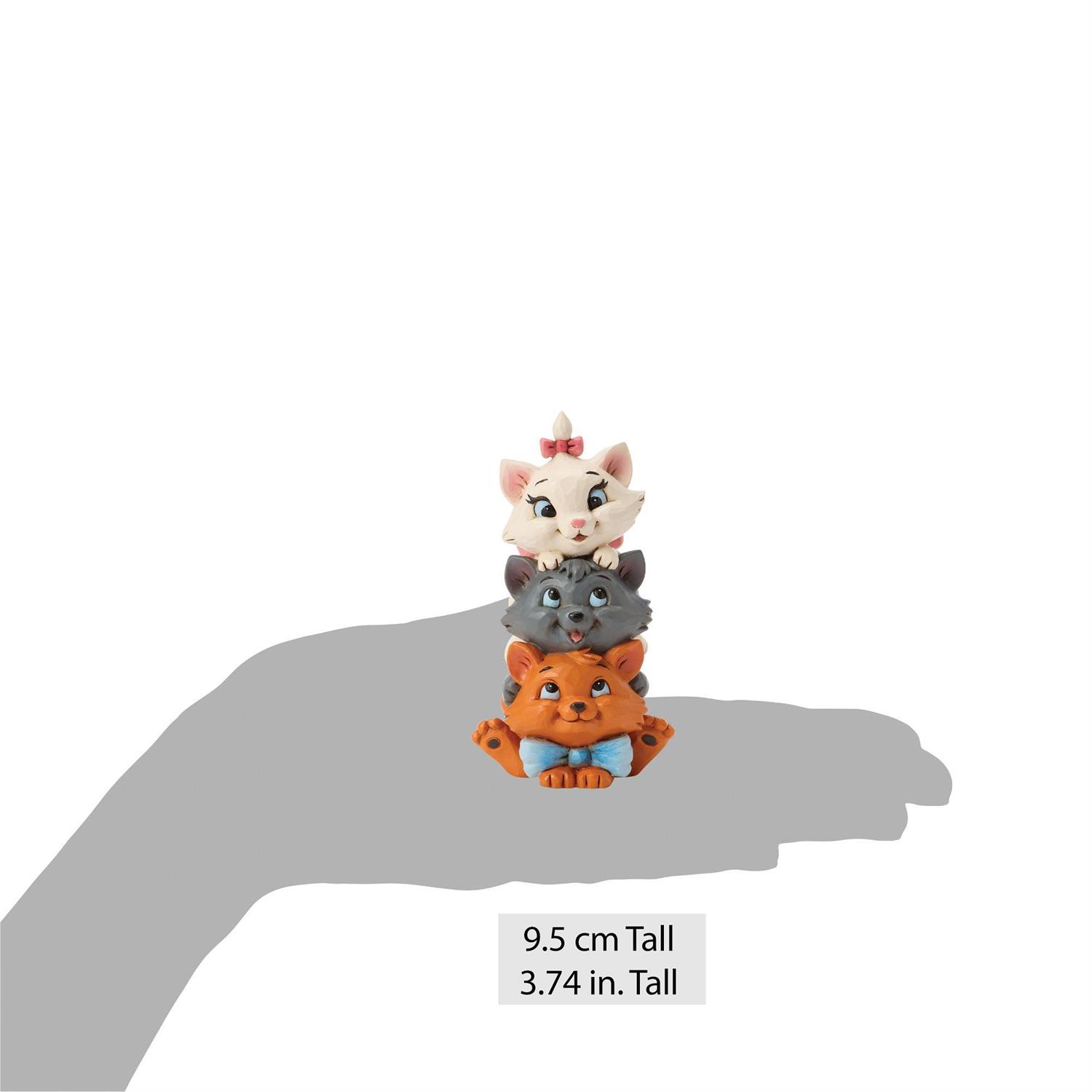 6017859 | DSTRA Fig Aristocats Stacked