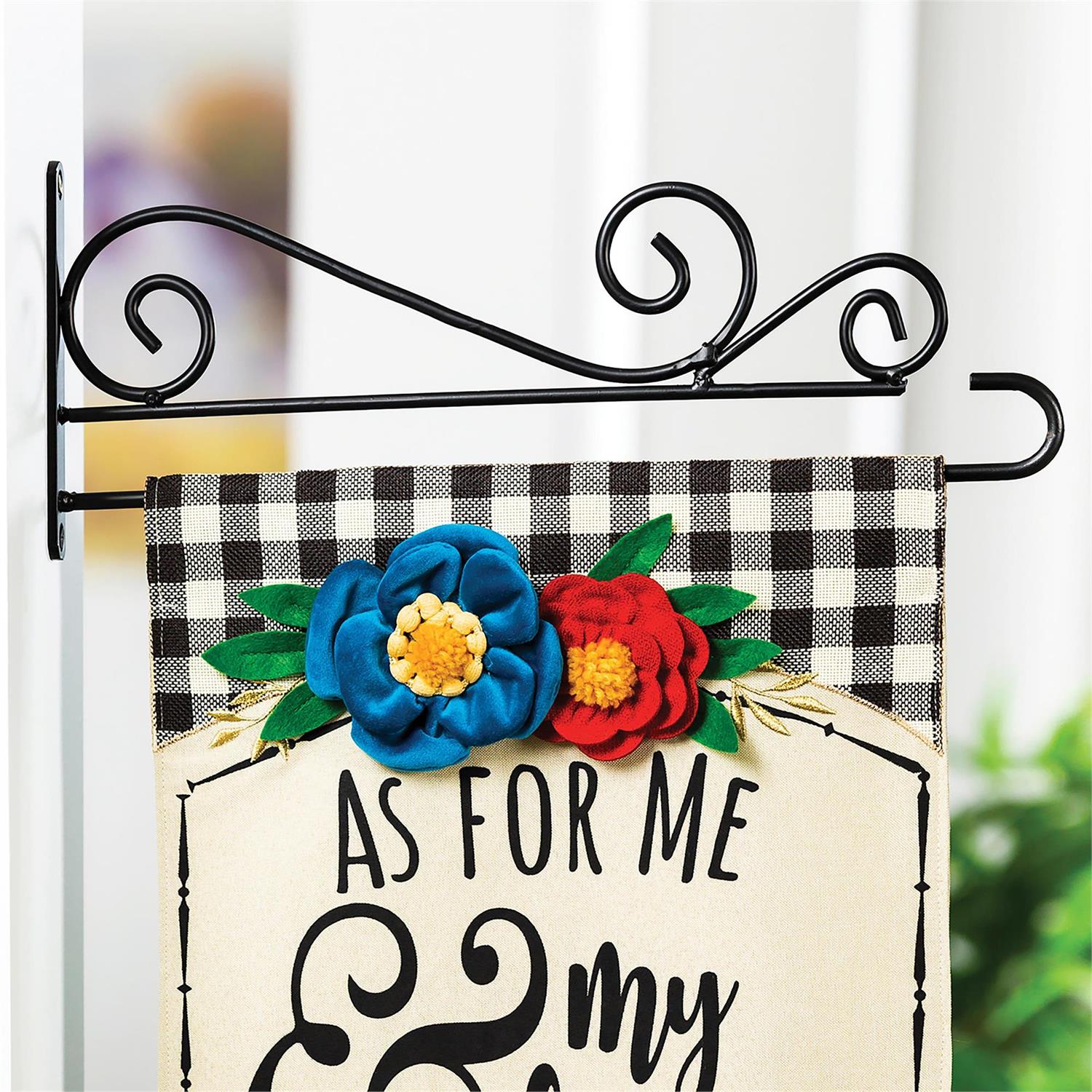 Evergreen Swirl Wall-Mount Garden Flag Hanger - Thumbnail 3
