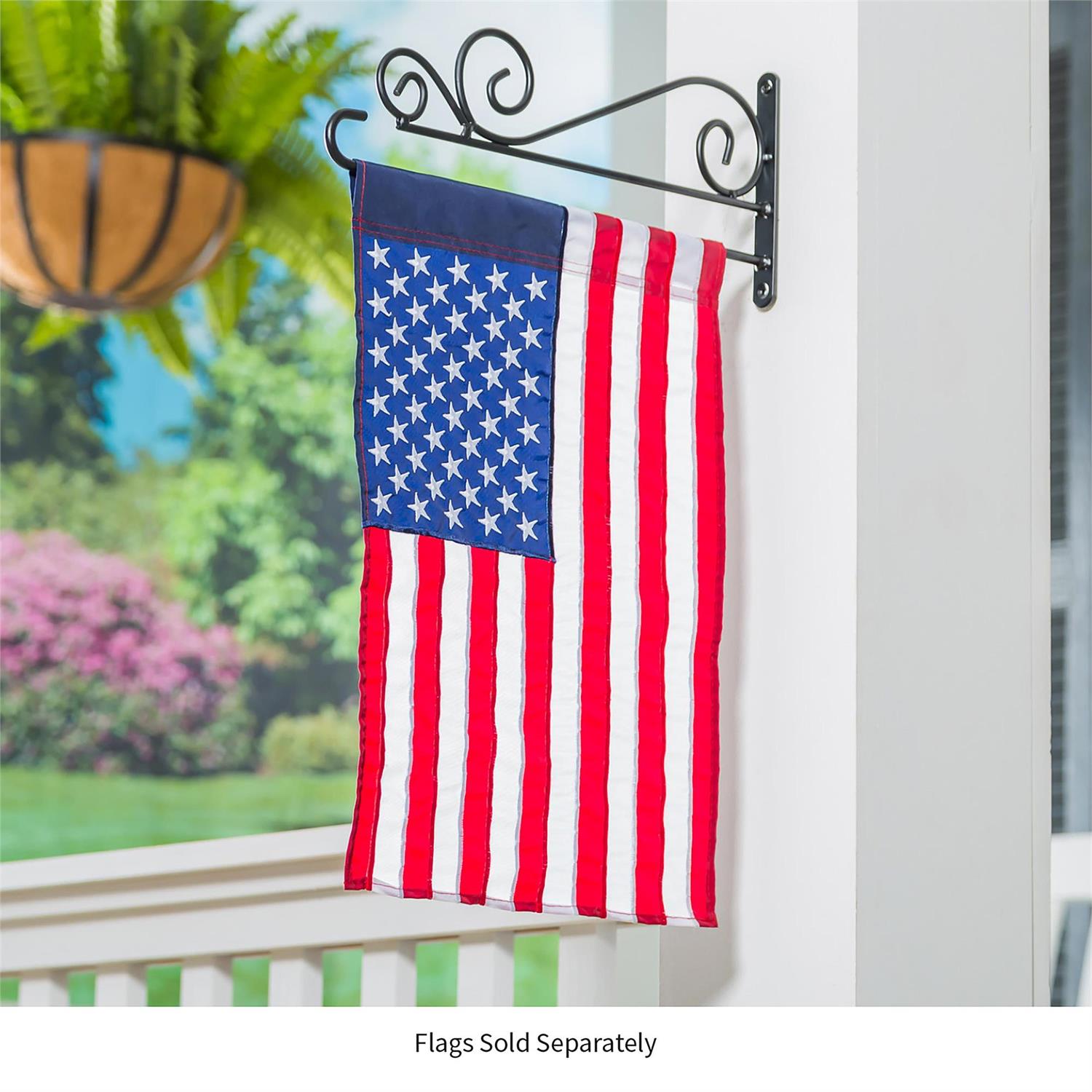 Evergreen Swirl Wall-Mount Garden Flag Hanger