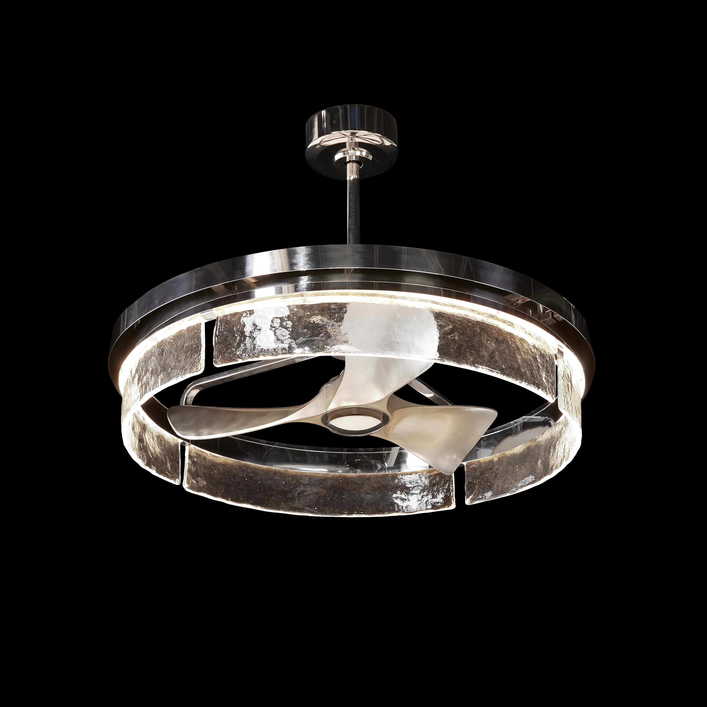 19.5Hx34D SINCLAIR CHANDELIER W/FAN