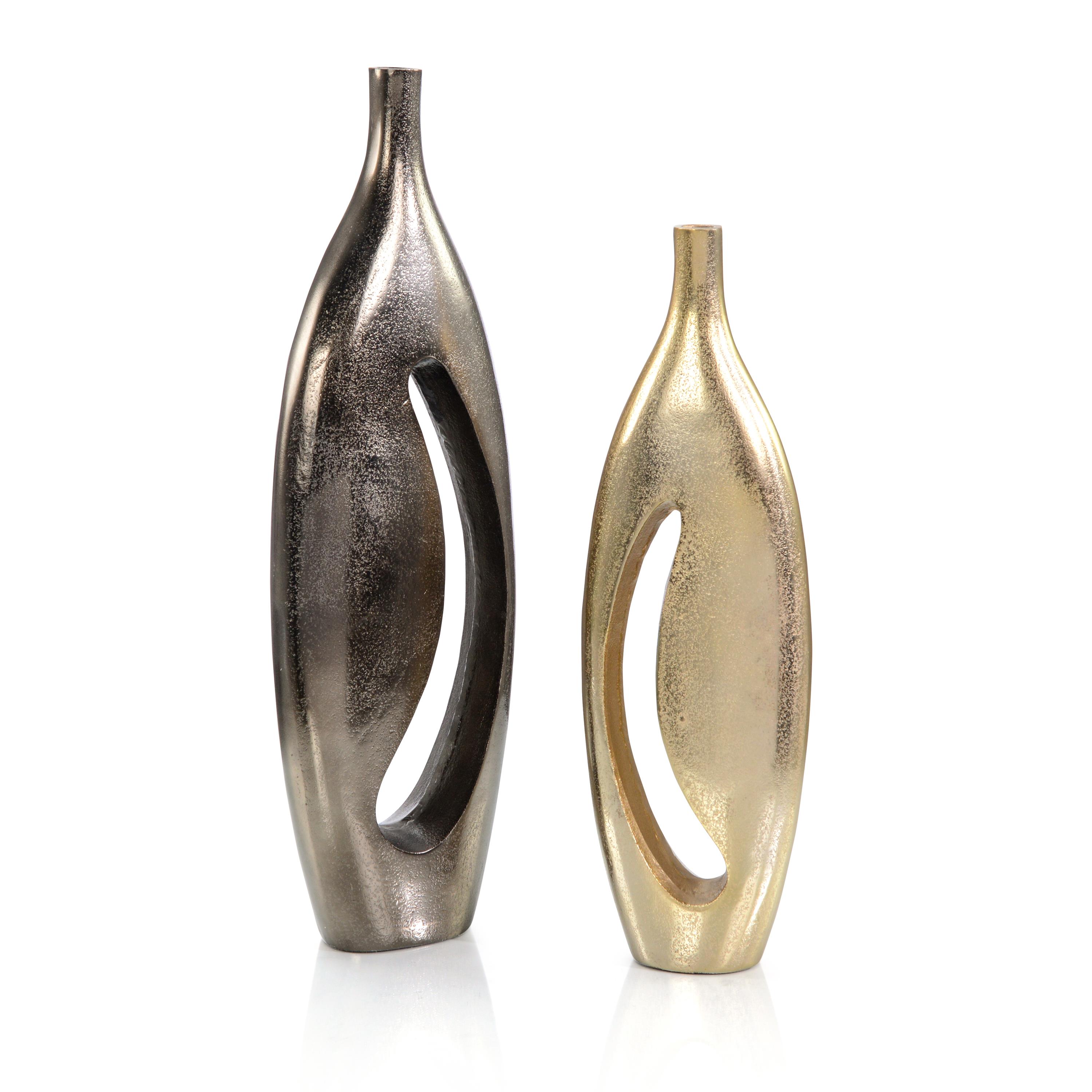 A SET OF TWO ABERTURA TALL JUG VASES