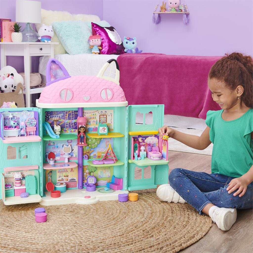 gabby-s-dollhouse-sweet-dreams-bedroom-with-pillow-cat-figure-and-3