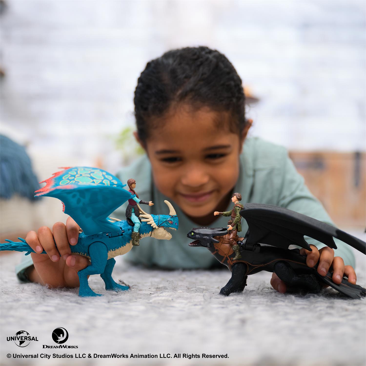 6072587 | Dreamworks Dragons Figure and Dragon Viking Assortment