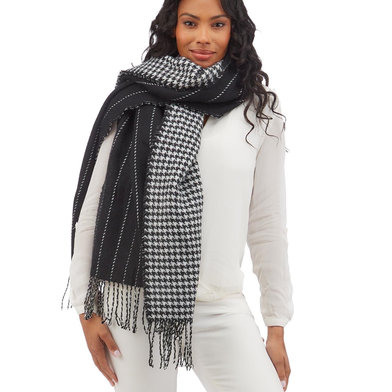 Blk/Wht Reversible Houndstooth/Stripes Scarf/Shawl