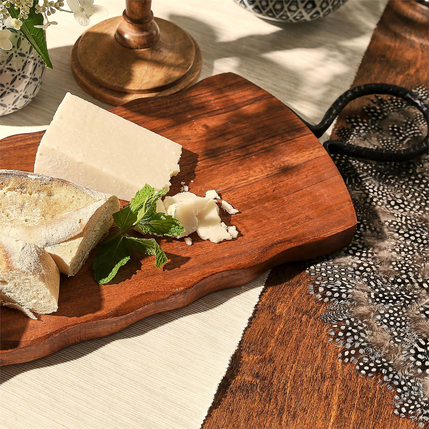 Rustic Boards Set Rustic Edge S/2 Serving Boards w/Hammered Iron Handle