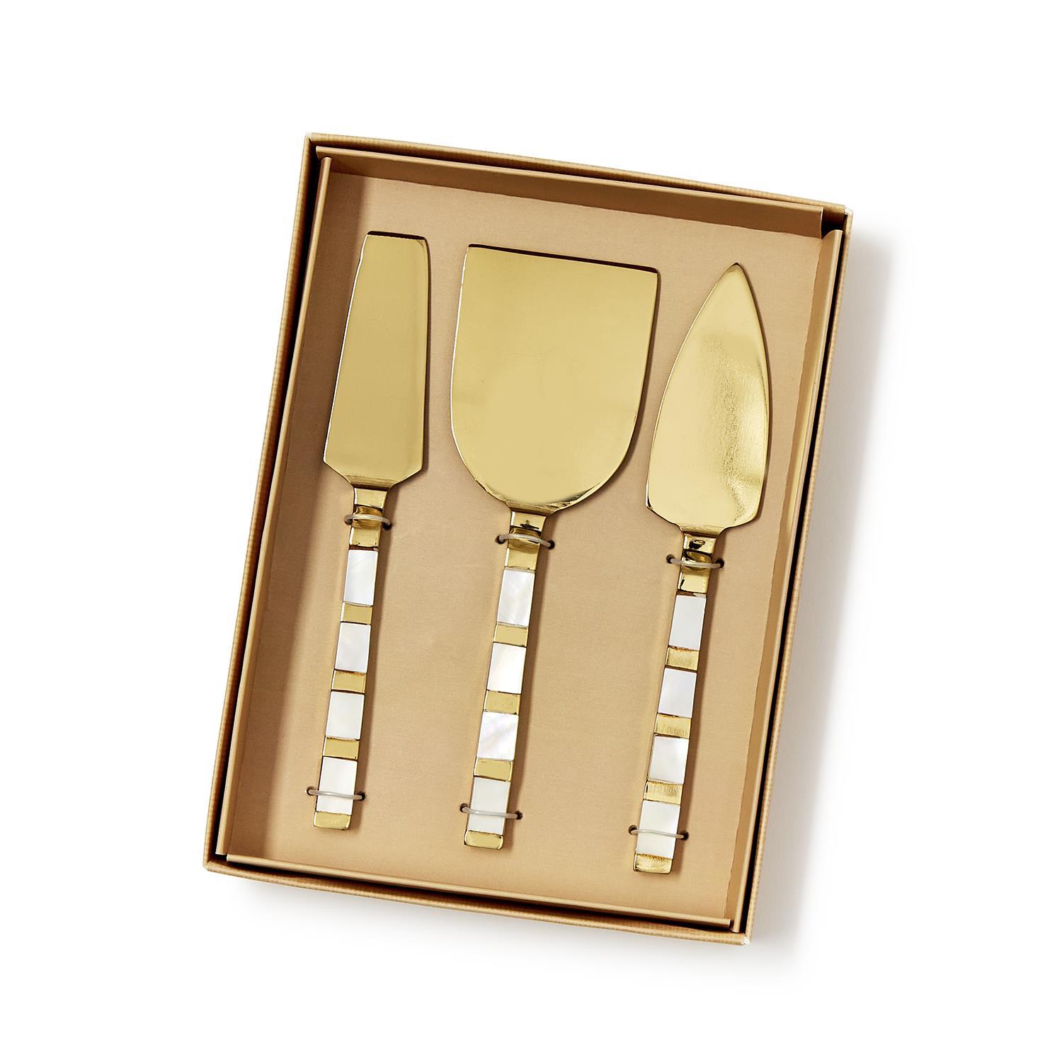 S/3 Mother of Pearl Cheese Knives in Gift Box