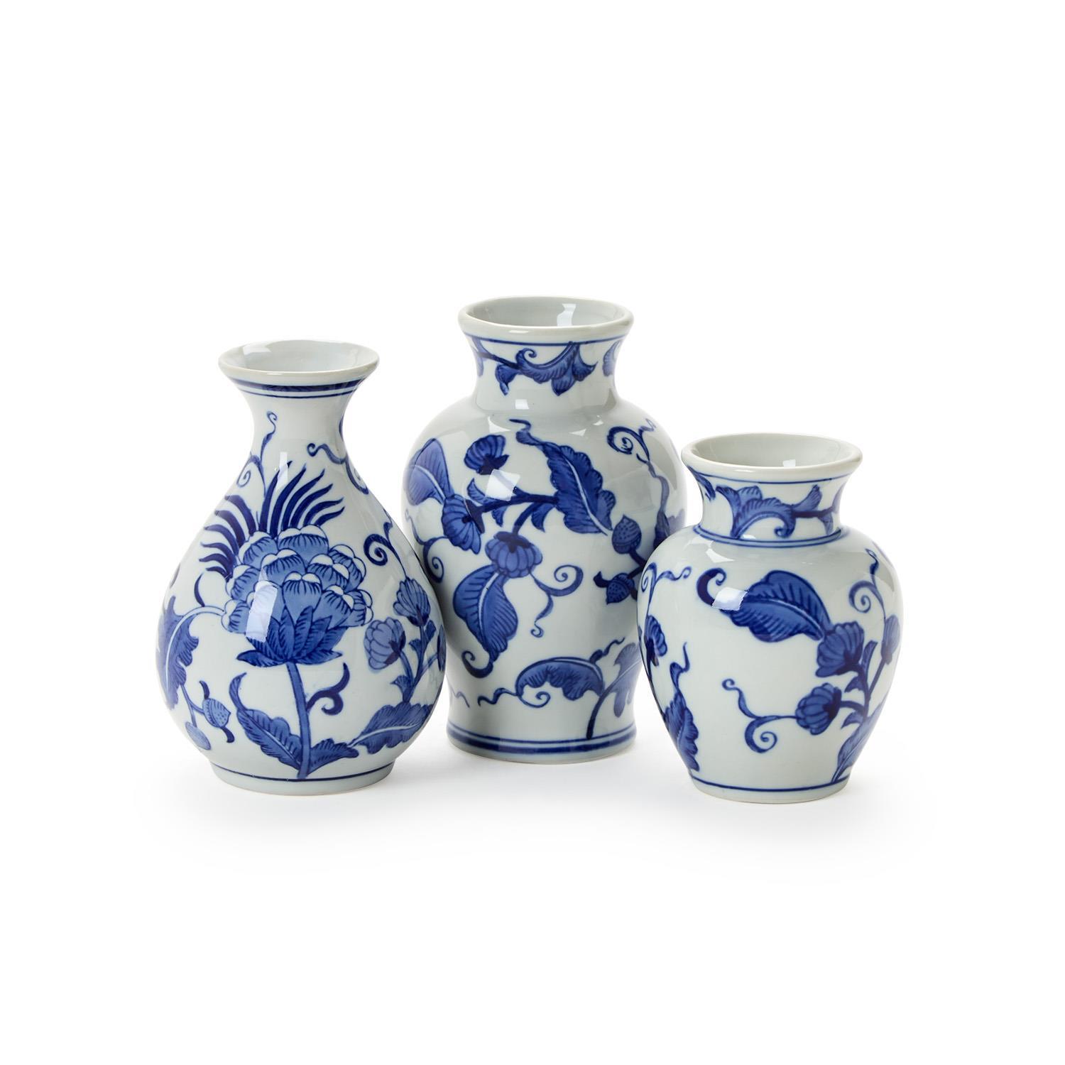 S/3 Hand-Painted Blue and White Floral Chinoiserie Vases