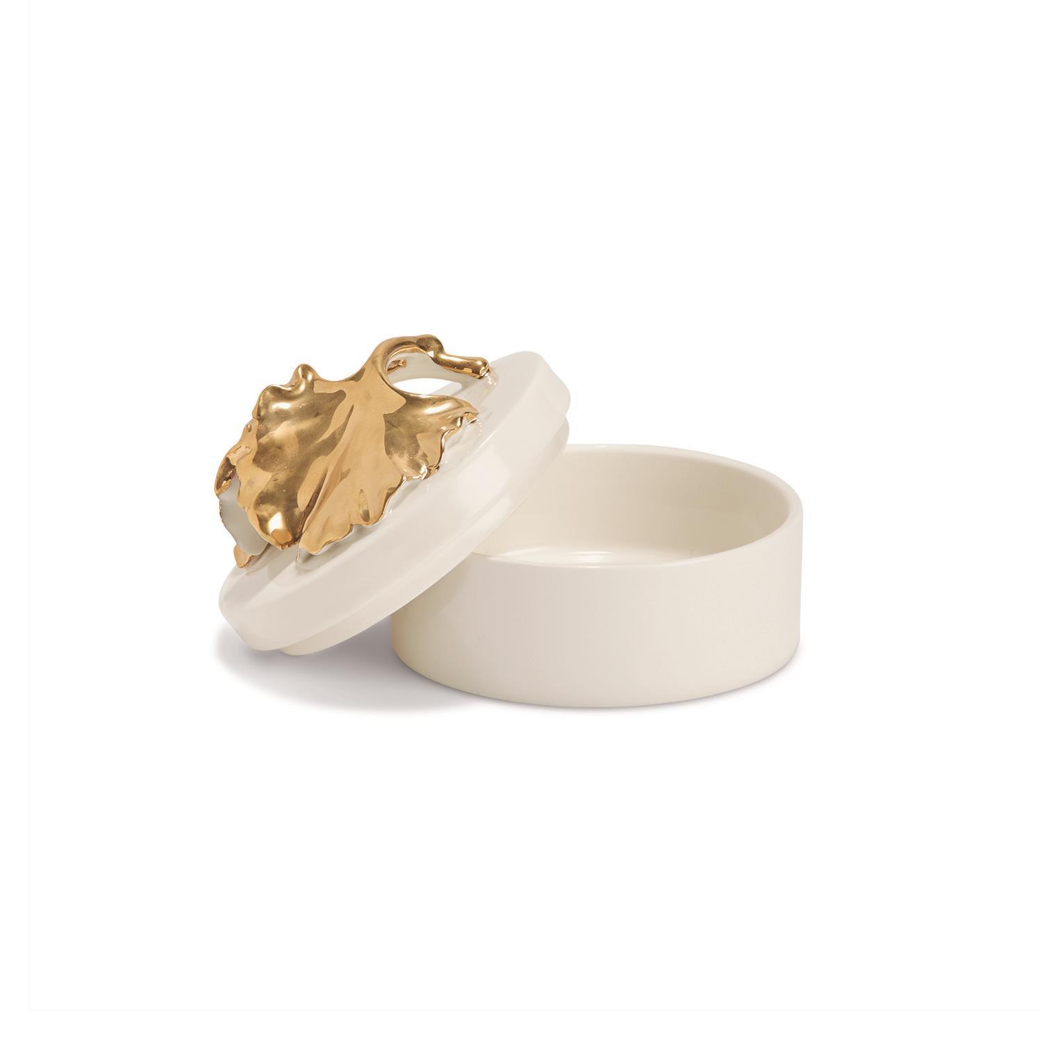 chieko+ leaf brace ゴールド ¥17,600 完売品 Golden Ginkgo Leaf Covered Box