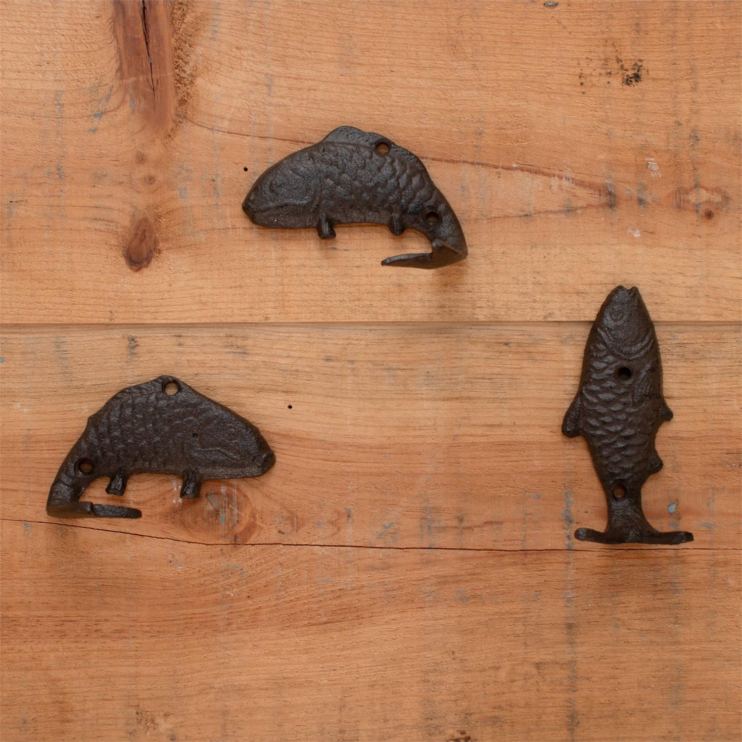 brown fish from fish hooks  1912DirtRoadDesigns 8T2865 | Anchorpoint Fish Wall