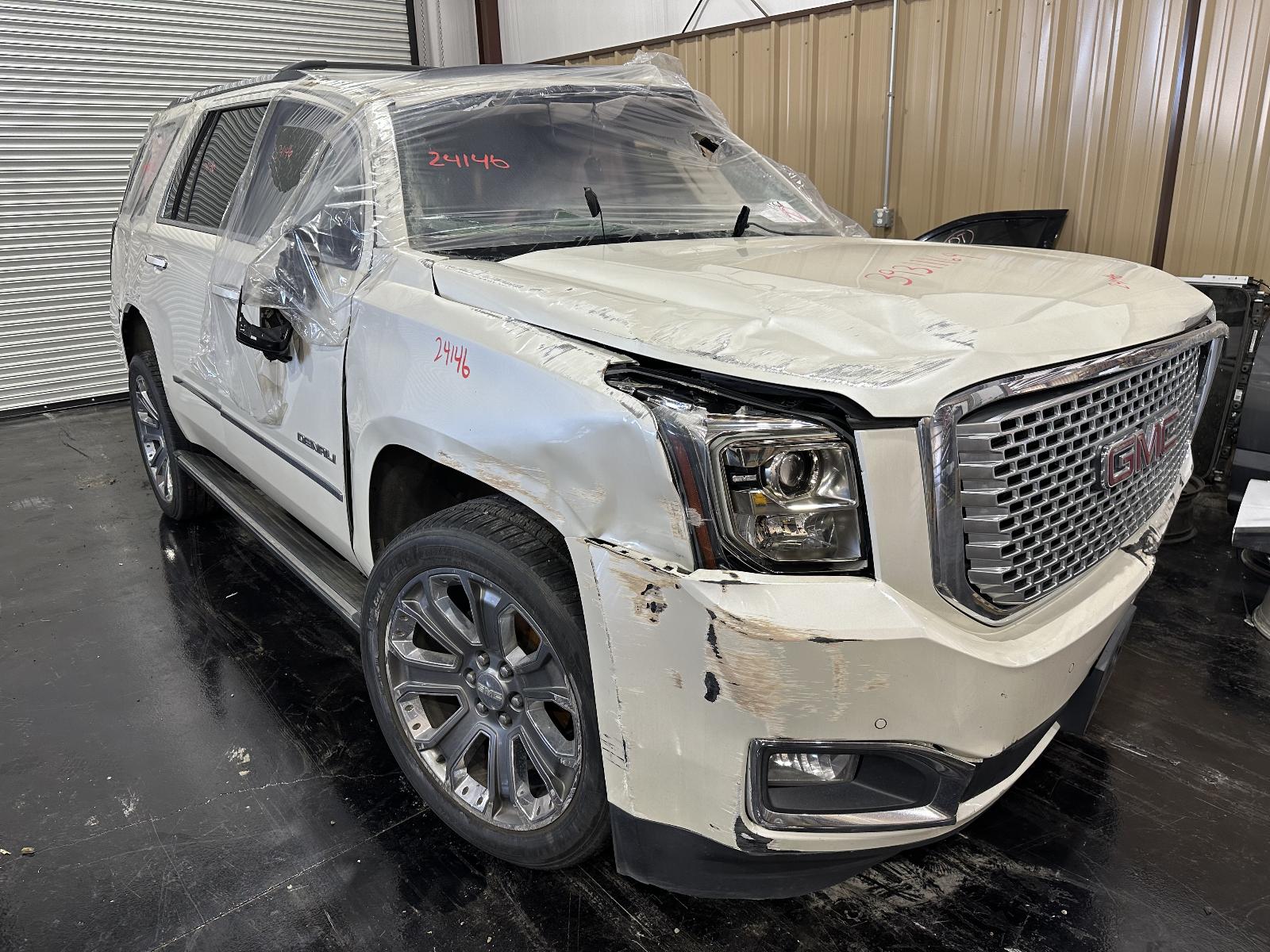 GMC YUKON 2015-2020 ENGINE FUSE BOX | eBay