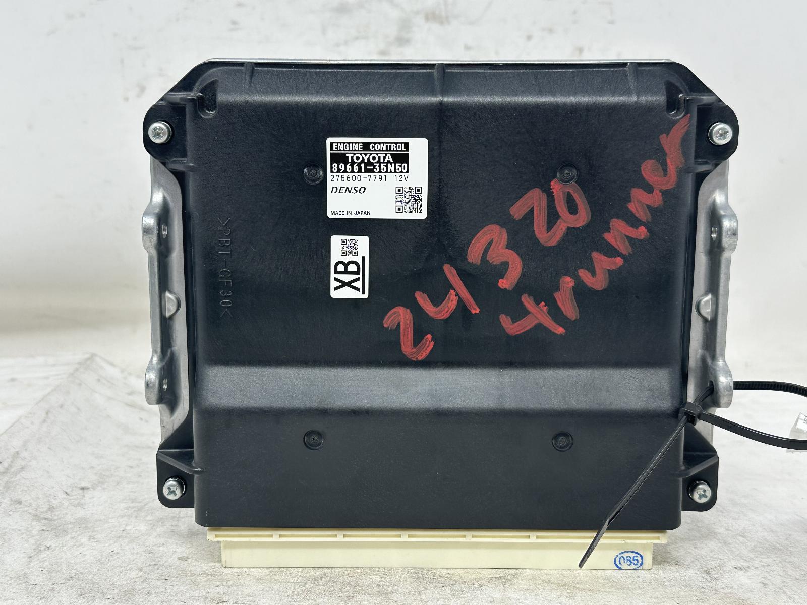 ‪✕‬ページ Toyota Chaser JZX100 Engine ECU Computer 1JZ GTE VVTi 89661