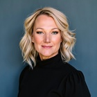 <span class="user-name "><span class="user-name__text">Marcy Markes</span></span>