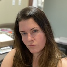 <span class="user-name "><span class="user-name__text">Elizabeth Hanna</span></span>