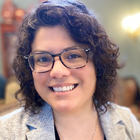 <span class="user-name "><span class="user-name__text">Sandy Trevino</span></span>