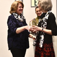 Presentation of KAPN Quality Excellence Award to Belinda Childs by Jayne Hermes 