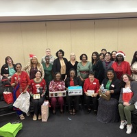 Group picture for some who stayed to the end. 