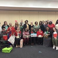 Group picture of the gift exchange game. 