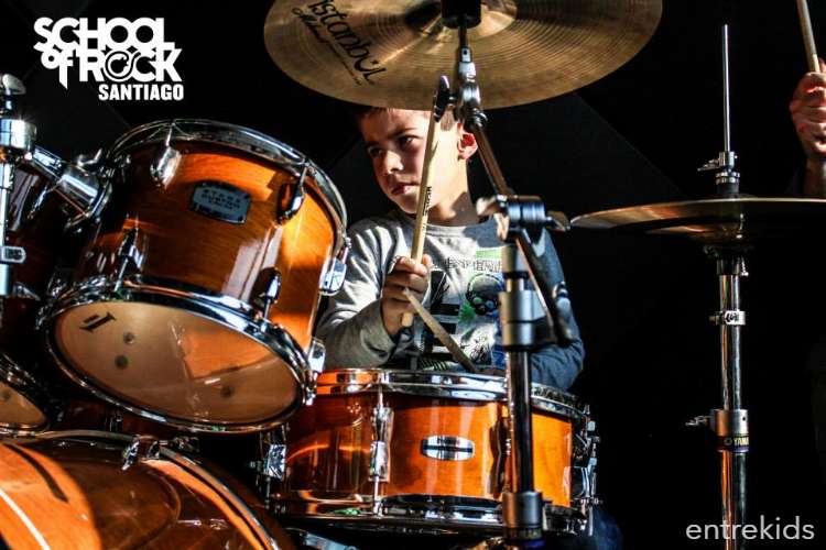 4 clases de música en School of Rock, Lo Barnechea
