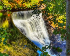 Linda_Ouellette_Falling-Reflections by Linda Ouellette