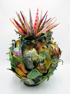 Cirsium vulgare: Bull Thistle Vessel by Andrea Finch (2026)
