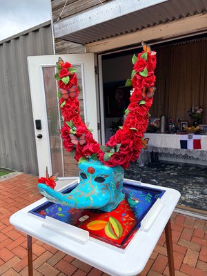 Macarao de Mariposa by Reinilda Fernandez Blair