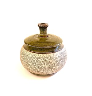 Crackled Tea Dust by Cheryl Best (1986)