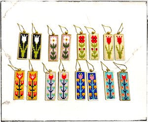 Flower seed bead earring by Jenna Throne