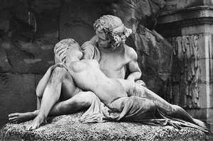Higgins_Barbara_Medici Fountain, Paris by Barbara Higgins (2000)