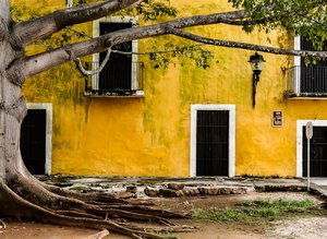 Stories of Izamal by Karina Vinbor (2024)