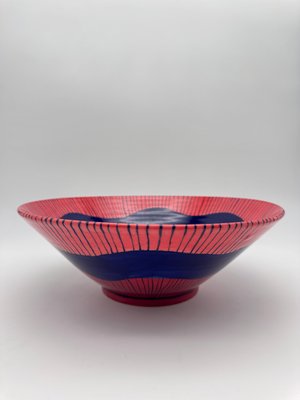 Wavy striped bowl by Bonnie Barrett (2025)