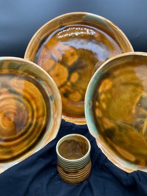 Plates with Espresso Cup by Elly Brtva (2026)