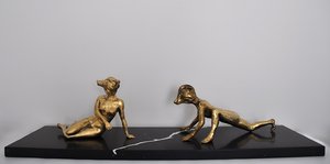 Flirt by Anna Saginashvili (2023)