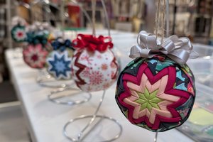Fabric Ornaments by Candice by Candice Cruz Dintino (2025)