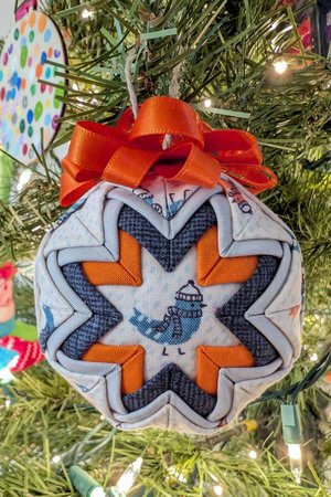 Fabric Ornaments by Candice by Candice Cruz Dintino (2025)
