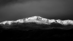 Tava, Sun Mountain by Sherri Mabe (2022)