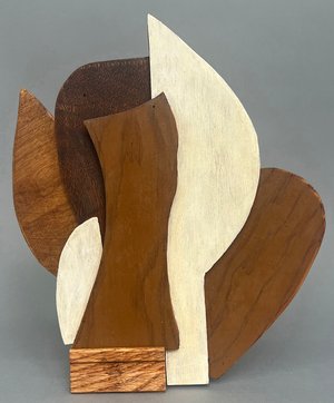 Lilian R Engel