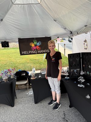 Helping Hands Booth and Artist  (Nicki)  by Nicki Zimmerman