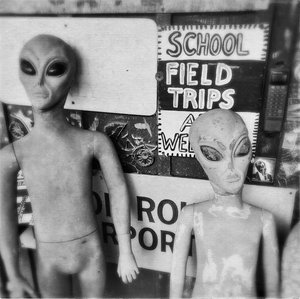 alien school trip by leandro area (2024)