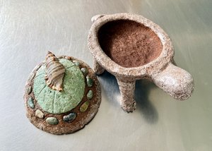 Turtle Treasure Box, Large Brown by Anne Graca (2025)