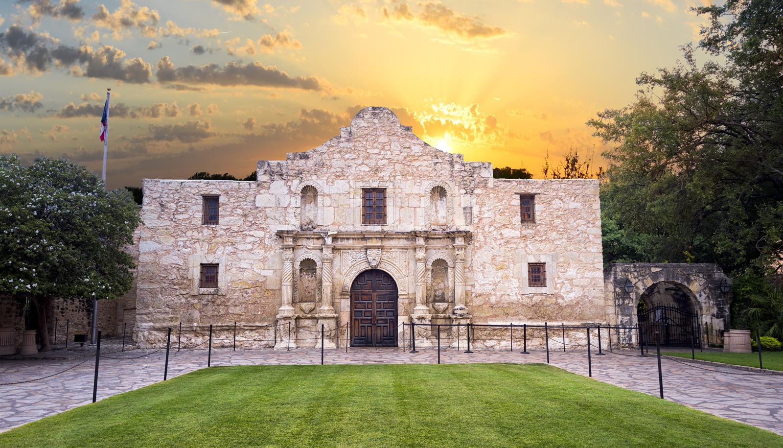 forget-the-alamo-ethics-public-policy-center