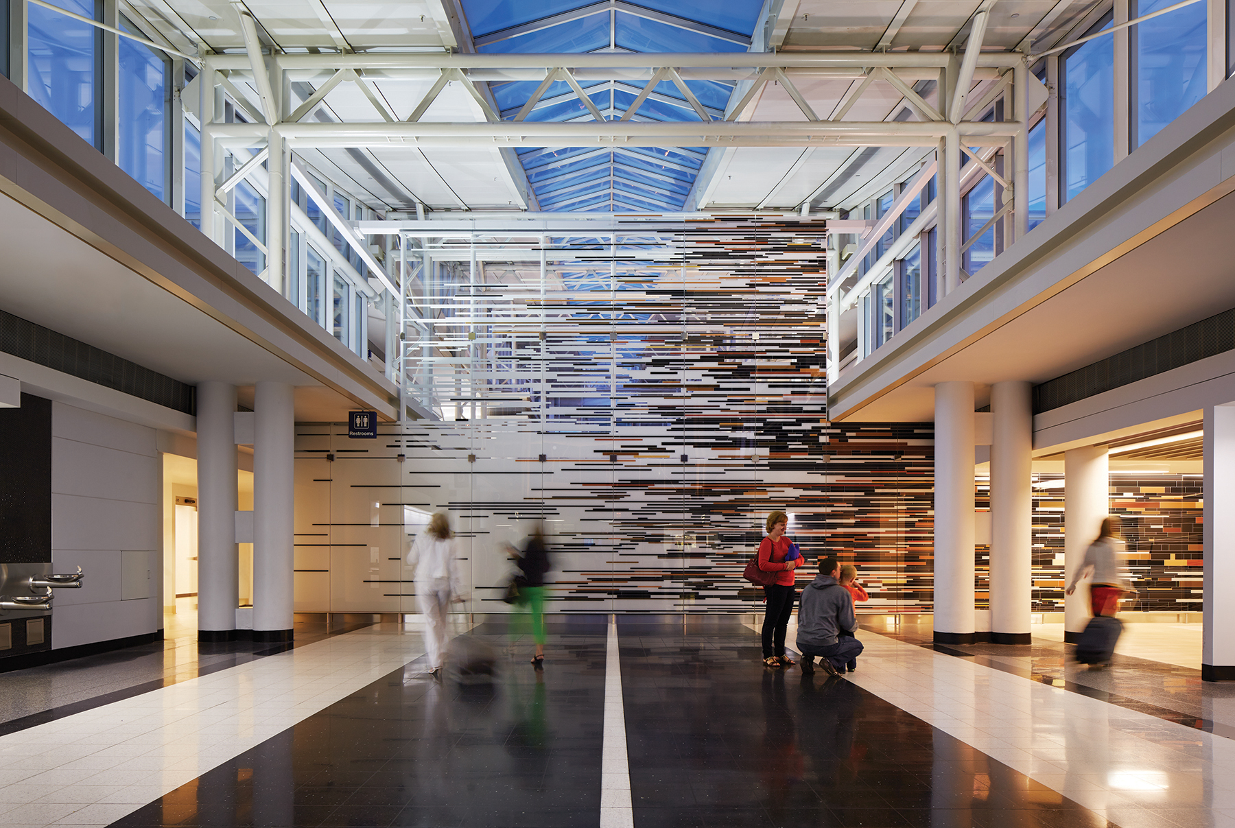 O’Hare International Terminal 5 Decorative Glass… Epstein